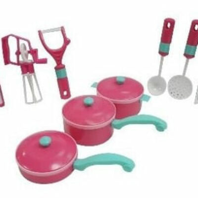 Set de cocina, ollas, cucharas, etc