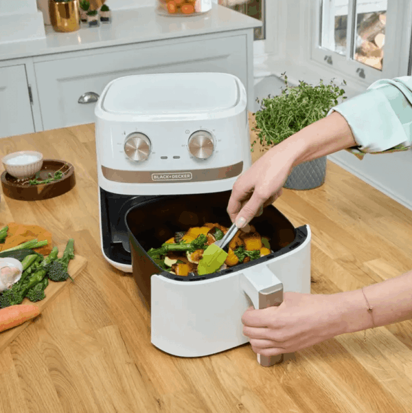 FREIDORA DE AIRE BLACK DECKER 4.2 LTS BLANCO