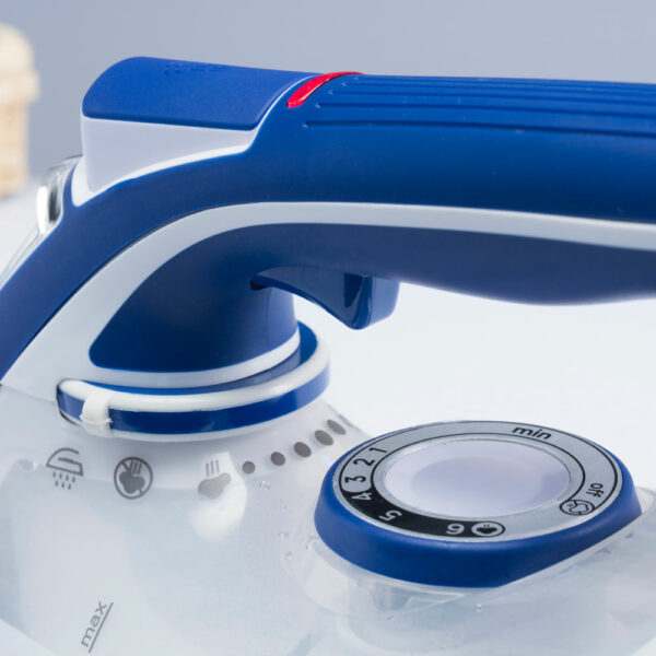 BD-IR3001-6.jpg PLANCHA DE ROPA BLACK DECKER1500W IMPACT AZUL