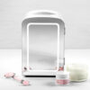 CHE-RJ484MLWHITE-DSMX_1.jpg MINI REFRI CHEFMAN PORTATIL 4LTS PUERTA CON ESPEJO Y LUZ LED AJUSTE FRIO-CALIENTE BLANCA